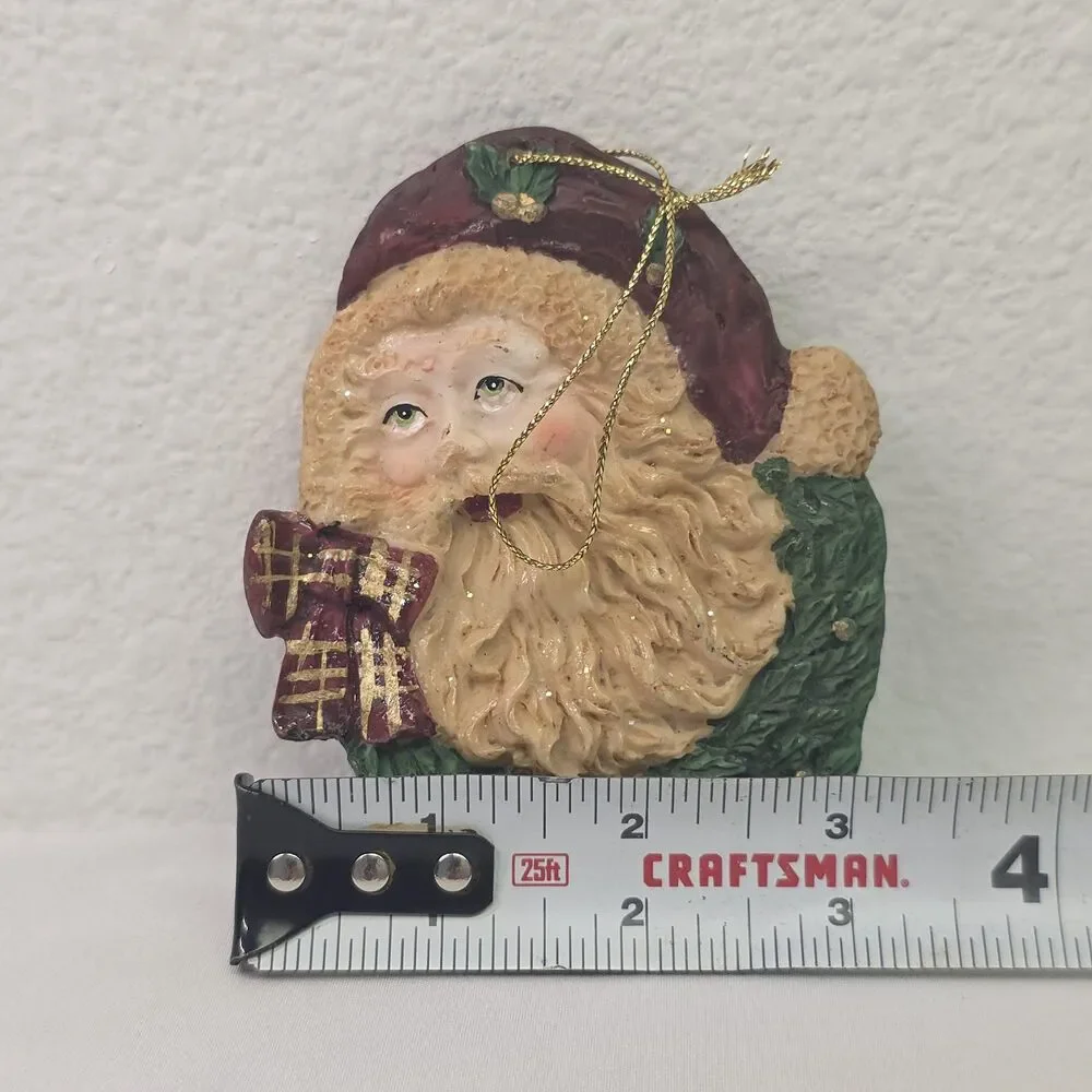 Collectible Vintage old world Santa Claus head 4 resin Christmas ornament xmas